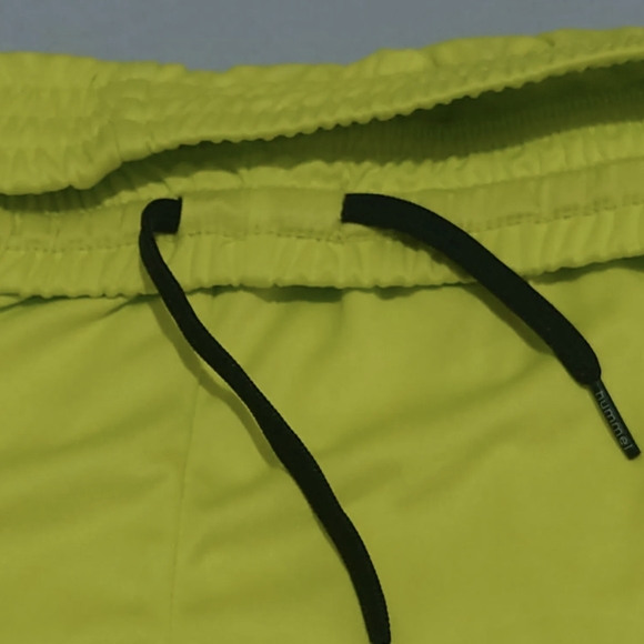 Hummel Football Shorts Men's Medium Yellow Black W30 L8 Sports Gym Drawstrings - Picture 5 of 7